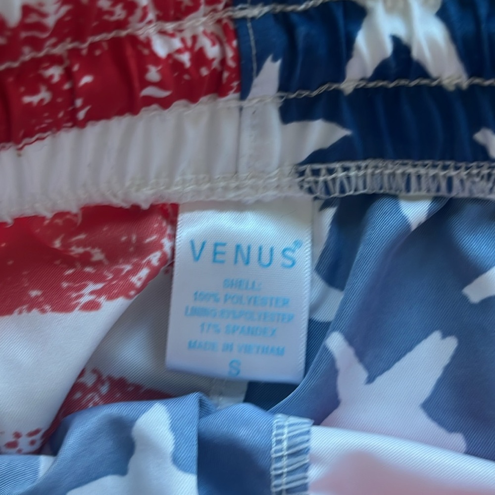 NWOT American Flag Shorts - Picture 2 of 3